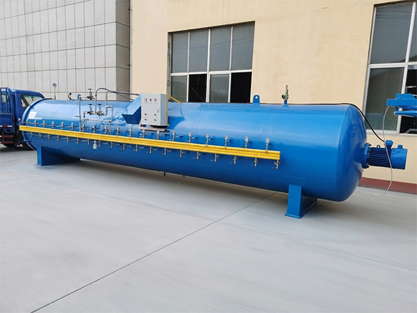 Autoclave de vulcanización para 20 neumáticos y línea completa de recauchutado exportados a Tanzania